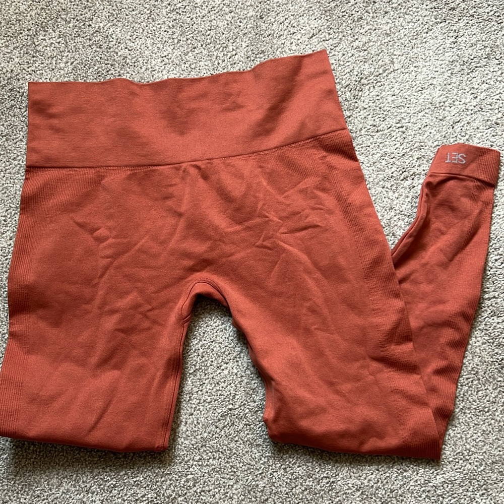 SET ACTIVE leggings